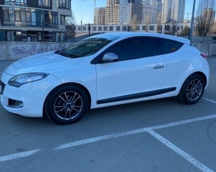 Білий Рено Меган, об'ємом двигуна 1.5 л та пробігом 142 тис. км за 8200 $, фото 1 на Automoto.ua