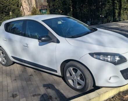 Білий Рено Меган, об'ємом двигуна 1.5 л та пробігом 300 тис. км за 5200 $, фото 1 на Automoto.ua