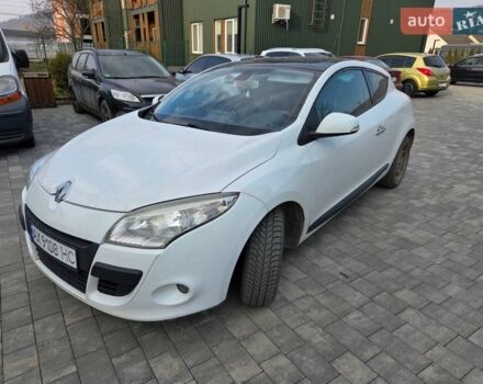 Белый Рено Меган, объемом двигателя 1.46 л и пробегом 193 тыс. км за 7500 $, фото 1 на Automoto.ua
