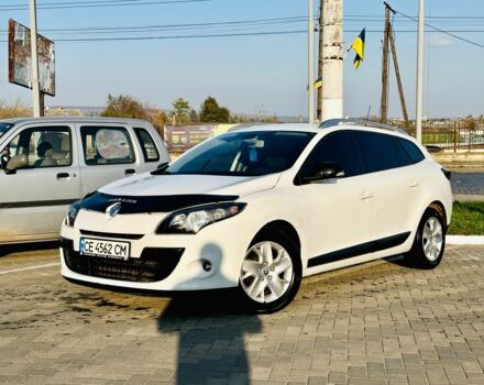 Белый Рено Меган, объемом двигателя 1.5 л и пробегом 240 тыс. км за 6500 $, фото 1 на Automoto.ua