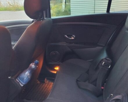 Белый Рено Меган, объемом двигателя 1.5 л и пробегом 409 тыс. км за 5200 $, фото 1 на Automoto.ua