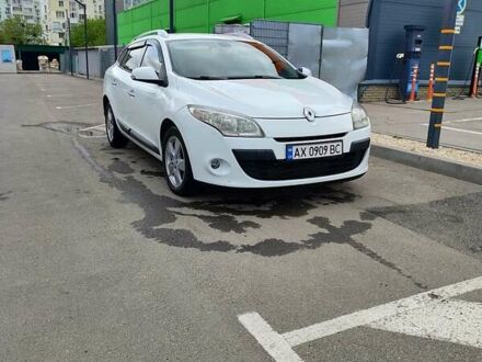 Білий Рено Меган, об'ємом двигуна 1.9 л та пробігом 400 тис. км за 6700 $, фото 1 на Automoto.ua