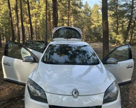 Білий Рено Меган, об'ємом двигуна 1.5 л та пробігом 180 тис. км за 6200 $, фото 1 на Automoto.ua