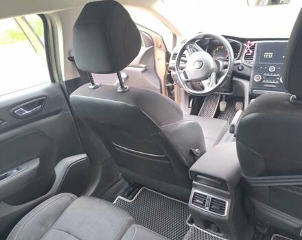 Белый Рено Меган, объемом двигателя 2.3 л и пробегом 230 тыс. км за 11821 $, фото 1 на Automoto.ua