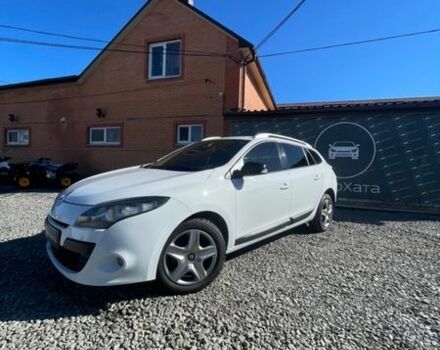 Белый Рено Меган, объемом двигателя 1.46 л и пробегом 345 тыс. км за 6700 $, фото 1 на Automoto.ua