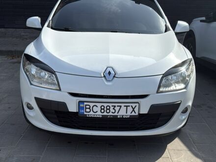 Білий Рено Меган, об'ємом двигуна 1.5 л та пробігом 277 тис. км за 7800 $, фото 1 на Automoto.ua
