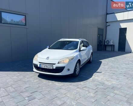 Білий Рено Меган, об'ємом двигуна 1.46 л та пробігом 275 тис. км за 5700 $, фото 1 на Automoto.ua