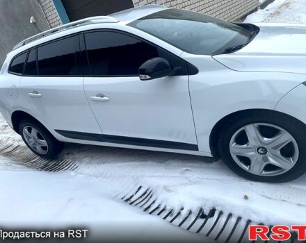 Белый Рено Меган, объемом двигателя 1.5 л и пробегом 34300 тыс. км за 6500 $, фото 1 на Automoto.ua