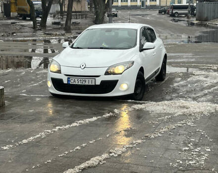 Білий Рено Меган, об'ємом двигуна 1.5 л та пробігом 246 тис. км за 6000 $, фото 1 на Automoto.ua