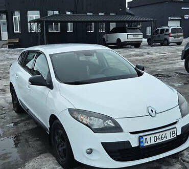 Білий Рено Меган, об'ємом двигуна 1.46 л та пробігом 309 тис. км за 5900 $, фото 1 на Automoto.ua