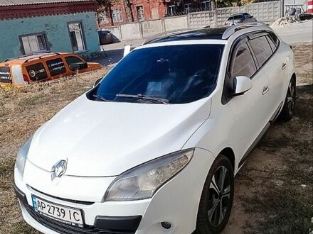 Білий Рено Меган, об'ємом двигуна 1.46 л та пробігом 413 тис. км за 7000 $, фото 1 на Automoto.ua