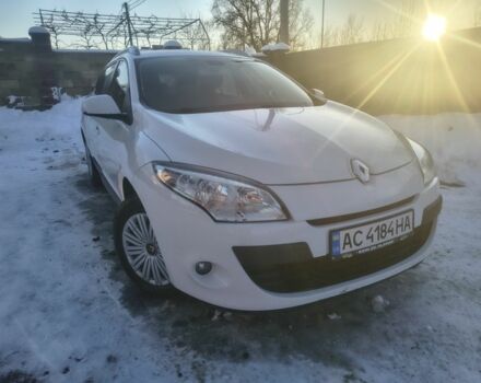 Білий Рено Меган, об'ємом двигуна 1.6 л та пробігом 193 тис. км за 6300 $, фото 1 на Automoto.ua