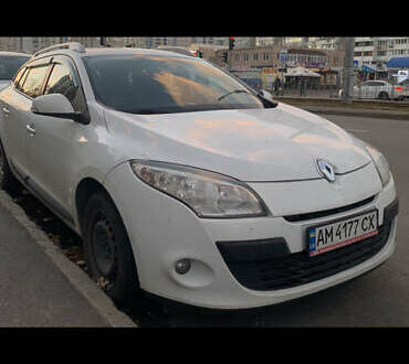 Белый Рено Меган, объемом двигателя 1.46 л и пробегом 295 тыс. км за 6100 $, фото 1 на Automoto.ua