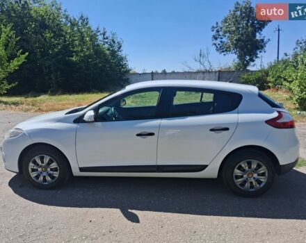 Білий Рено Меган, об'ємом двигуна 1.46 л та пробігом 294 тис. км за 5500 $, фото 1 на Automoto.ua