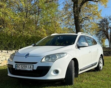 Білий Рено Меган, об'ємом двигуна 1.46 л та пробігом 260 тис. км за 6400 $, фото 1 на Automoto.ua
