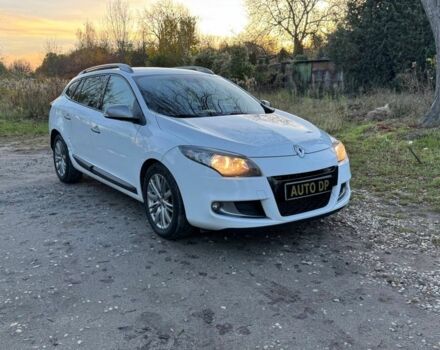 Білий Рено Меган, об'ємом двигуна 1.9 л та пробігом 272 тис. км за 3999 $, фото 1 на Automoto.ua