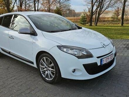 Белый Рено Меган, объемом двигателя 1.5 л и пробегом 231 тыс. км за 7200 $, фото 1 на Automoto.ua