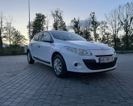 Білий Рено Меган, об'ємом двигуна 1.5 л та пробігом 296 тис. км за 7300 $, фото 1 на Automoto.ua