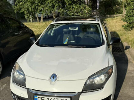 Белый Рено Меган, объемом двигателя 1.46 л и пробегом 320 тыс. км за 9300 $, фото 1 на Automoto.ua