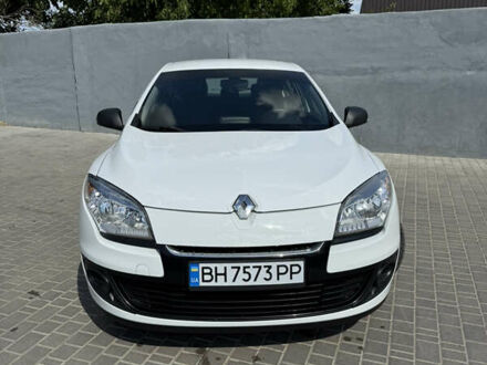 Рено Меган 2012 в Балте на Automoto.ua Белый Рено Меган, объемом двигателя 1.5 л и пробегом 333 тыс. км за 5900 $, фото 1 на Automoto.ua