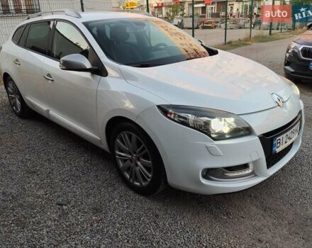 Білий Рено Меган, об'ємом двигуна 1.5 л та пробігом 250 тис. км за 9300 $, фото 1 на Automoto.ua