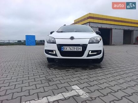 Белый Рено Меган, объемом двигателя 1.46 л и пробегом 290 тыс. км за 7200 $, фото 1 на Automoto.ua