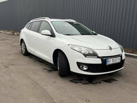 Рено Меган 2012 в Полтаве на Automoto.ua Белый Рено Меган, объемом двигателя 1.46 л и пробегом 170 тыс. км за 8500 $, фото 1 на Automoto.ua