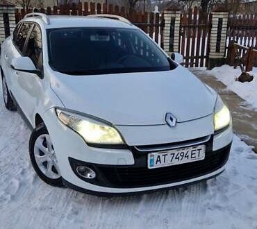 Білий Рено Меган, об'ємом двигуна 1.46 л та пробігом 310 тис. км за 6500 $, фото 1 на Automoto.ua