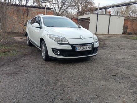 Белый Рено Меган, объемом двигателя 1.5 л и пробегом 233 тыс. км за 7800 $, фото 1 на Automoto.ua