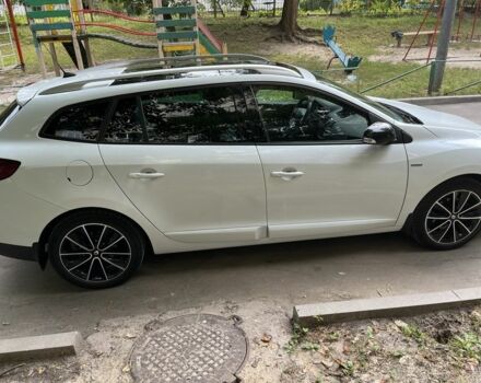 Білий Рено Меган, об'ємом двигуна 1.5 л та пробігом 240 тис. км за 10500 $, фото 1 на Automoto.ua