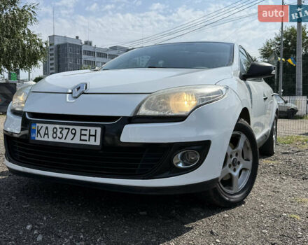 Білий Рено Меган, об'ємом двигуна 1.5 л та пробігом 270 тис. км за 5200 $, фото 1 на Automoto.ua