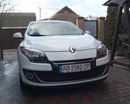 Білий Рено Меган, об'ємом двигуна 1.5 л та пробігом 200 тис. км за 7200 $, фото 1 на Automoto.ua