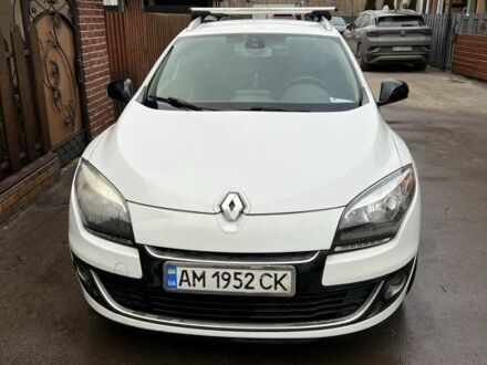 Рено Меган 2012 у Києві на Automoto.ua Білий Рено Меган, об'ємом двигуна 1.5 л та пробігом 247 тис. км за 7000 $, фото 1 на Automoto.ua