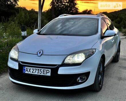 Белый Рено Меган, объемом двигателя 1.5 л и пробегом 306 тыс. км за 6600 $, фото 1 на Automoto.ua