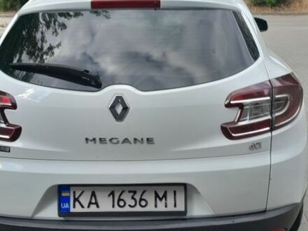 Рено Меган 2012 у Києві на Automoto.ua Білий Рено Меган, об'ємом двигуна 1.5 л та пробігом 420 тис. км за 5900 $, фото 1 на Automoto.ua