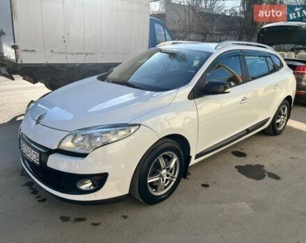 Білий Рено Меган, об'ємом двигуна 1.46 л та пробігом 267 тис. км за 5000 $, фото 1 на Automoto.ua