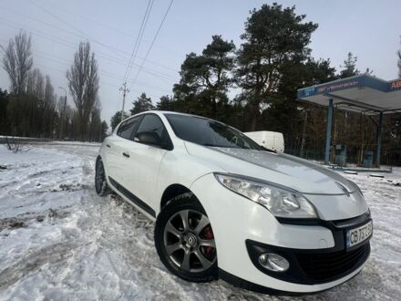 Белый Рено Меган, объемом двигателя 1.5 л и пробегом 281 тыс. км за 5899 $, фото 1 на Automoto.ua