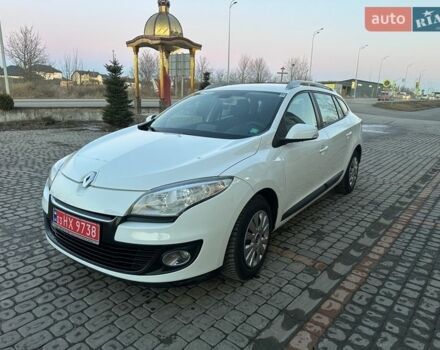 Белый Рено Меган, объемом двигателя 1.46 л и пробегом 193 тыс. км за 7800 $, фото 1 на Automoto.ua