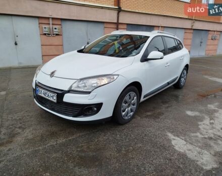 Белый Рено Меган, объемом двигателя 1.5 л и пробегом 265 тыс. км за 6300 $, фото 1 на Automoto.ua