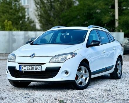 Білий Рено Меган, об'ємом двигуна 1.46 л та пробігом 334 тис. км за 6999 $, фото 1 на Automoto.ua