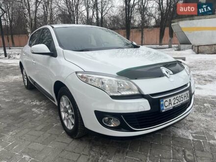 Білий Рено Меган, об'ємом двигуна 1.6 л та пробігом 205 тис. км за 6300 $, фото 1 на Automoto.ua
