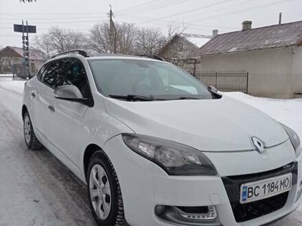 Білий Рено Меган, об'ємом двигуна 1.5 л та пробігом 275 тис. км за 7600 $, фото 1 на Automoto.ua