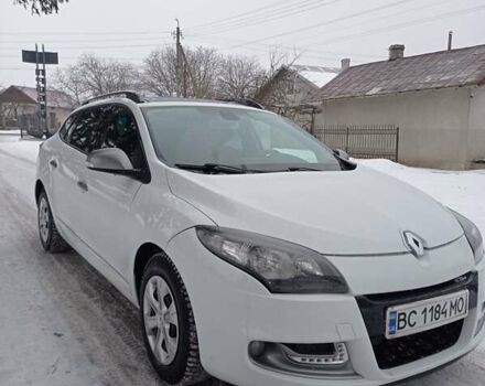 Білий Рено Меган, об'ємом двигуна 1.5 л та пробігом 275 тис. км за 7600 $, фото 1 на Automoto.ua