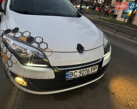 Белый Рено Меган, объемом двигателя 1.5 л и пробегом 284 тыс. км за 8500 $, фото 1 на Automoto.ua