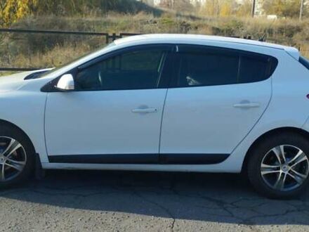 Белый Рено Меган, объемом двигателя 1.6 л и пробегом 183 тыс. км за 6450 $, фото 1 на Automoto.ua