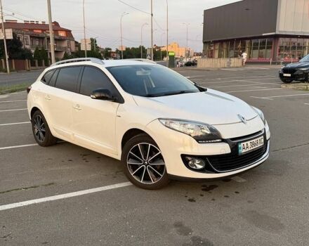 Білий Рено Меган, об'ємом двигуна 1.46 л та пробігом 240 тис. км за 8300 $, фото 1 на Automoto.ua