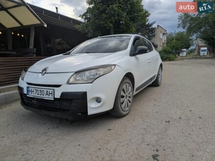 Білий Рено Меган, об'ємом двигуна 1.5 л та пробігом 270 тис. км за 5500 $, фото 1 на Automoto.ua
