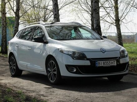 Білий Рено Меган, об'ємом двигуна 1.5 л та пробігом 276 тис. км за 8600 $, фото 1 на Automoto.ua