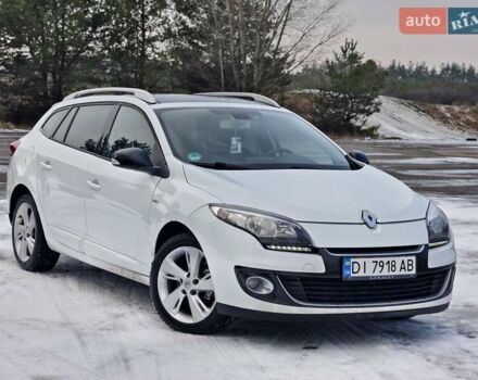 Белый Рено Меган, объемом двигателя 1.46 л и пробегом 245 тыс. км за 9300 $, фото 1 на Automoto.ua