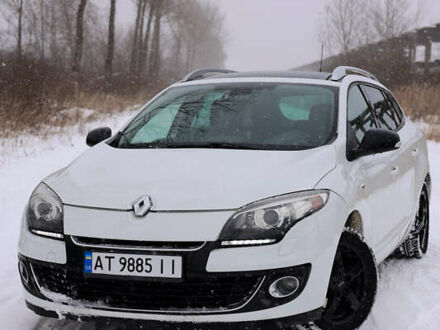 Белый Рено Меган, объемом двигателя 1.5 л и пробегом 315 тыс. км за 7500 $, фото 1 на Automoto.ua